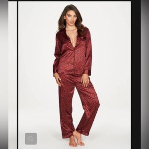 100% Silk Fredericks of Hollywood Pajama Set